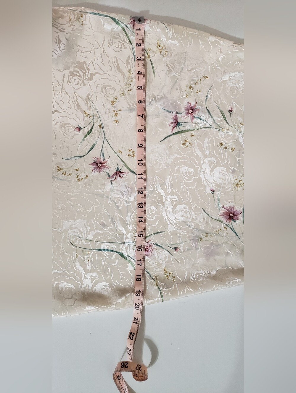 California Dynasty Women's Floral Satin Full Slip Ivory Size M Lace Bow - Picture 7 of 7